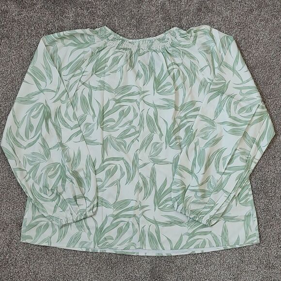 Like New Women's Size Large Long Sleeve Leaf Print Tie Neck Blouse - Picture 10 of 13